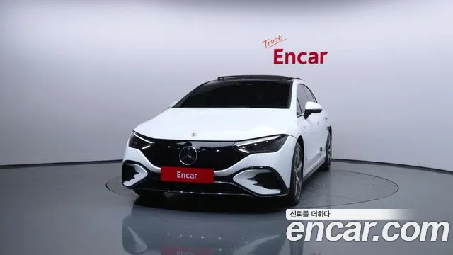 Mercedes-Benz EQE 2023