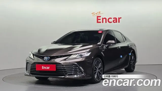 Toyota Camry 2023
