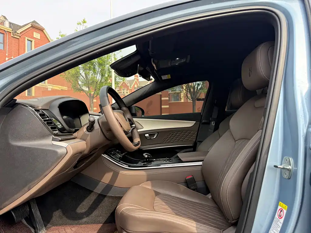 BYD Han 2024