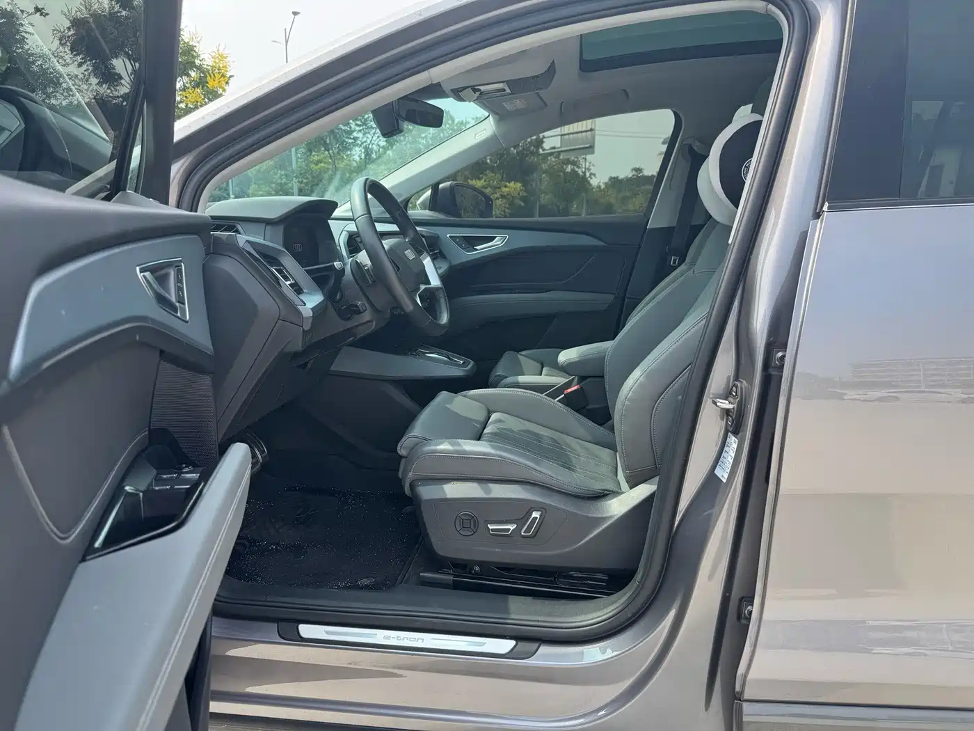 Audi Q5 e-tron 2024