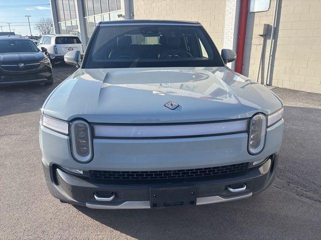 Rivian R1S 2023