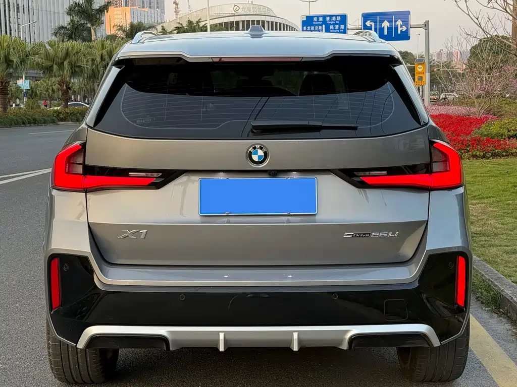 BMW X1 2023