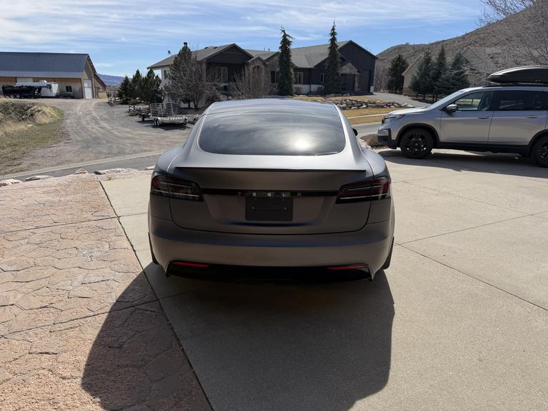 Tesla Model S 2023
