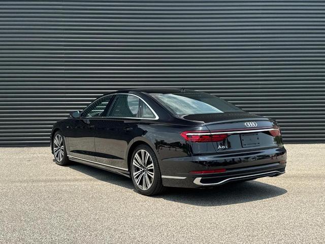 Audi A8 2024