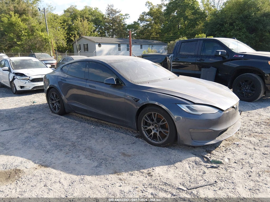 Tesla Model S 2021
