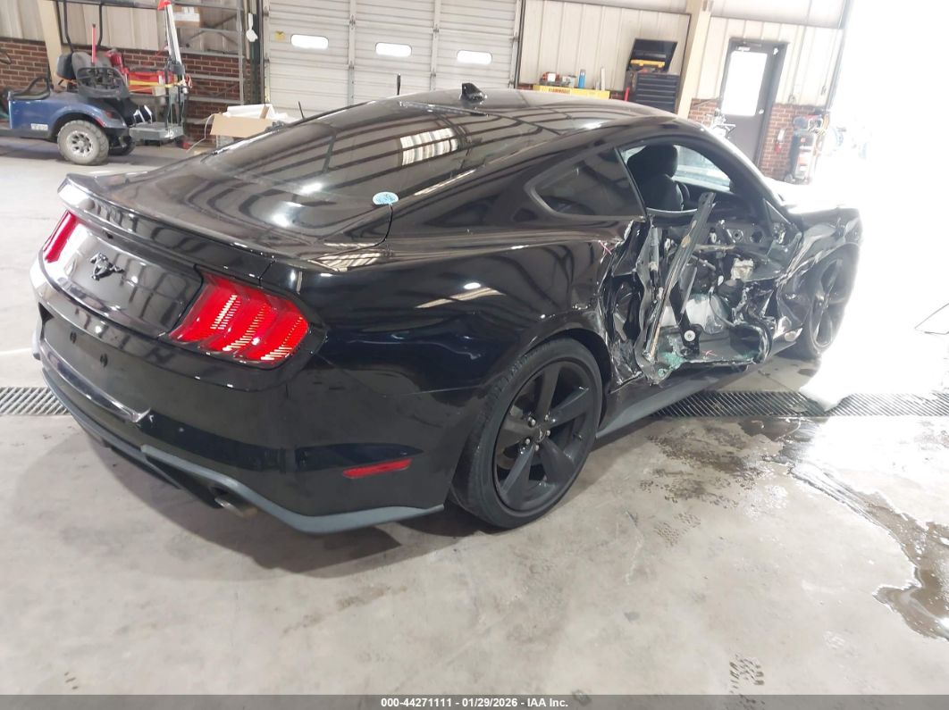 Ford Mustang 2021