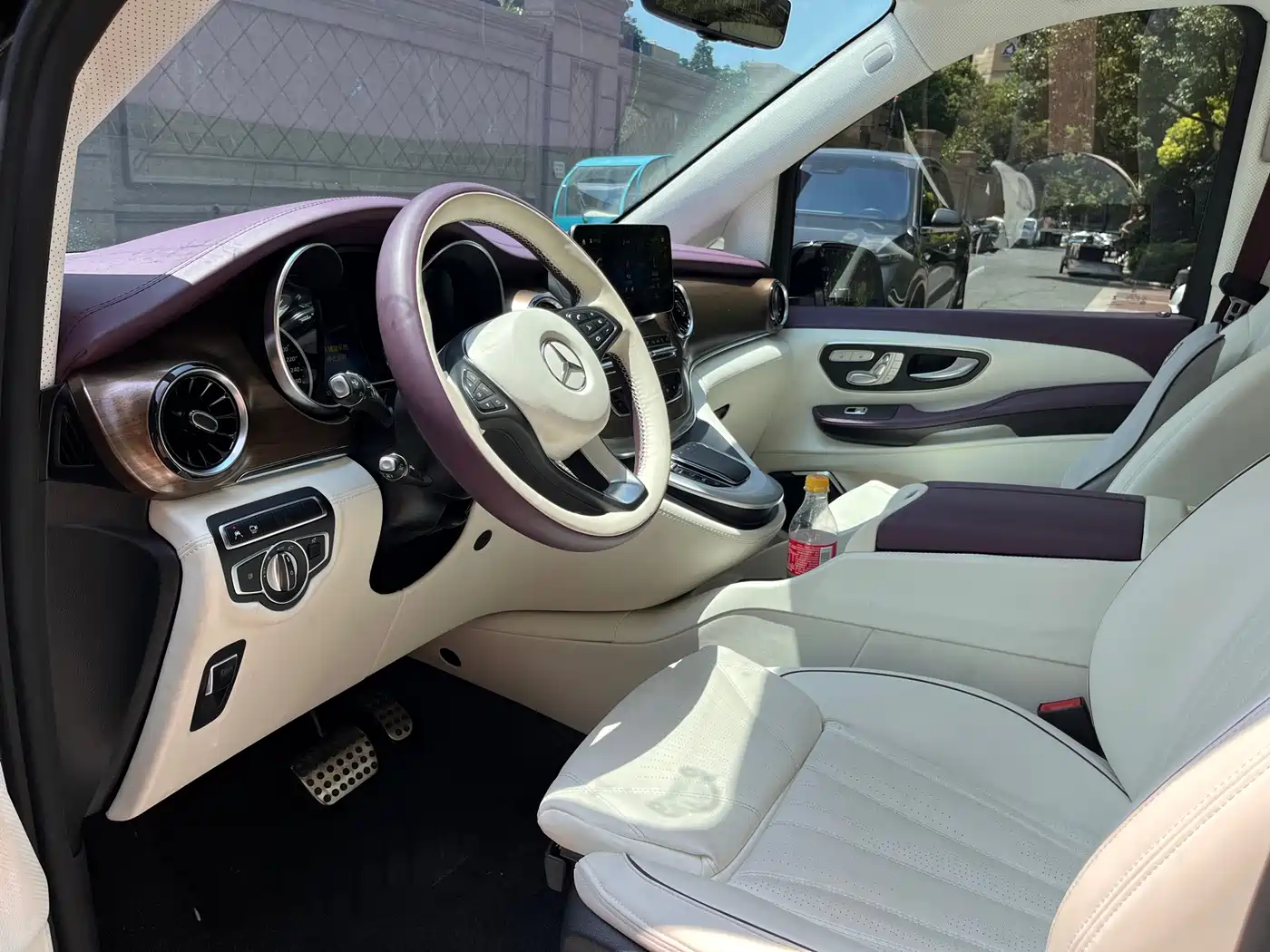 Mercedes-Benz V-Класс 2024