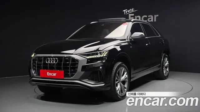 Audi Q8 2021