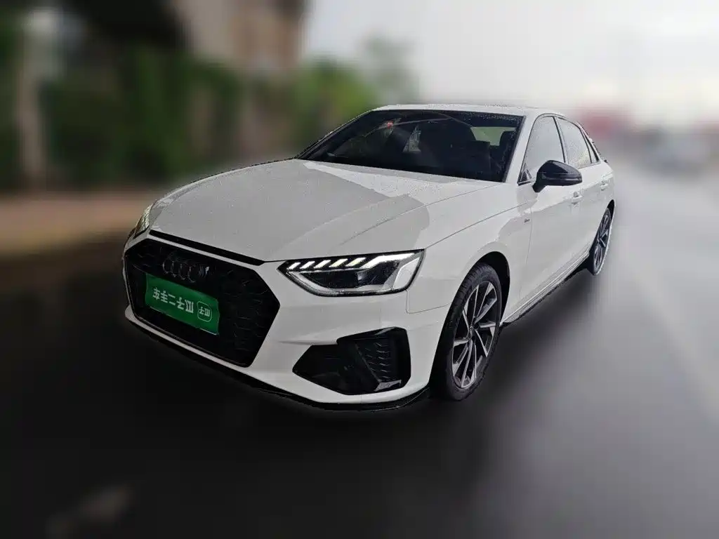 Audi A4 2023
