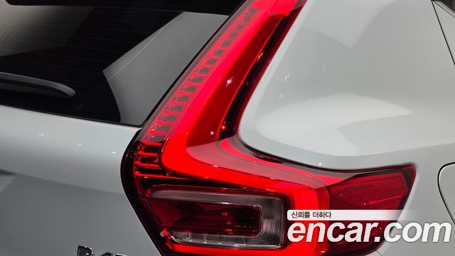 Volvo XC40 2022