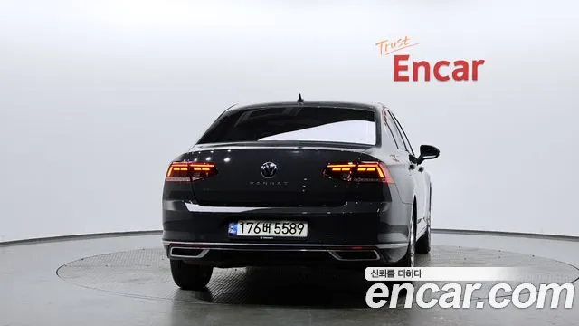 Volkswagen Passat 2021