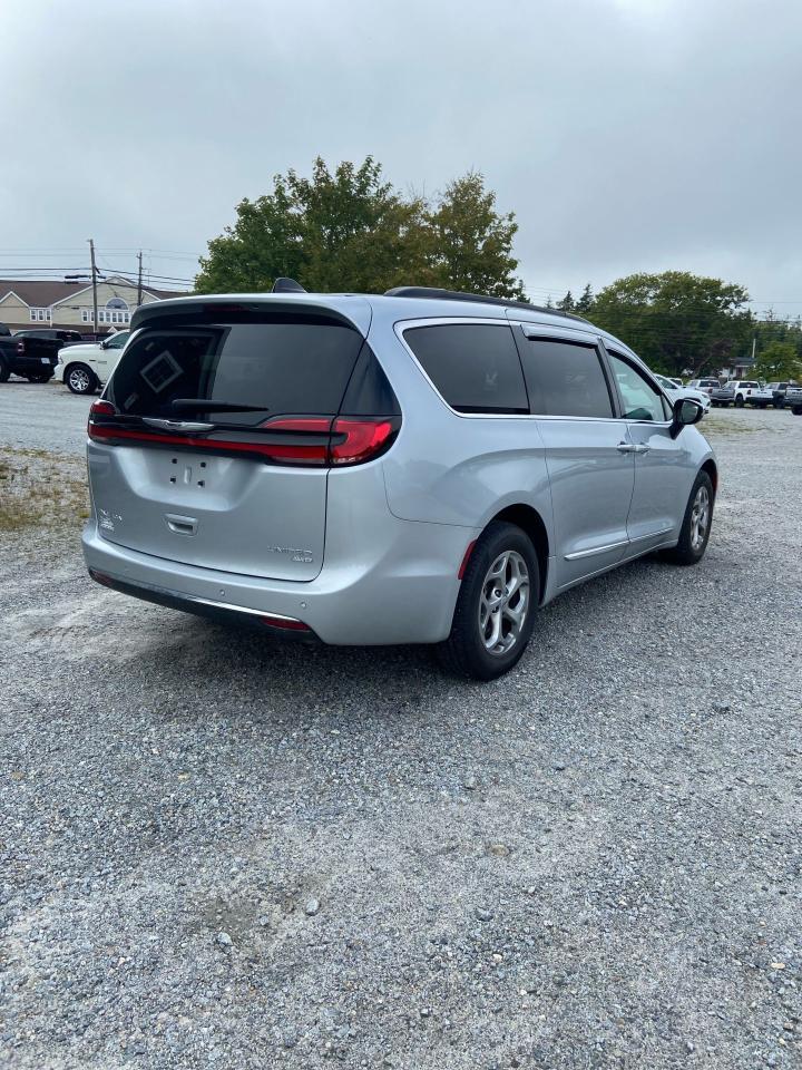 Chrysler Pacifica 2023