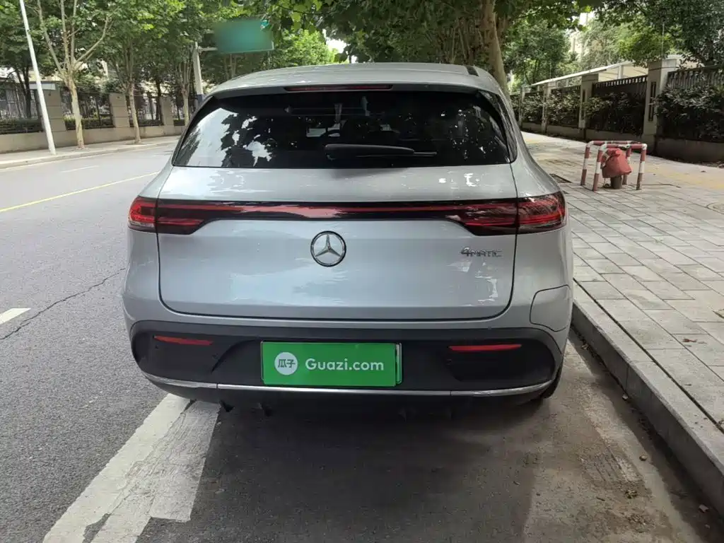 Mercedes-Benz EQC 2022