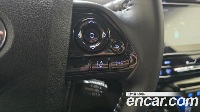 Toyota Prius 2021