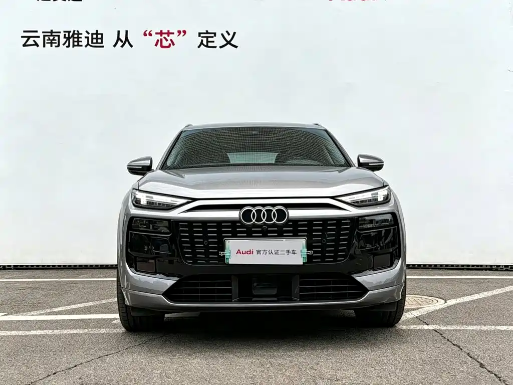 Audi e-tron 2025