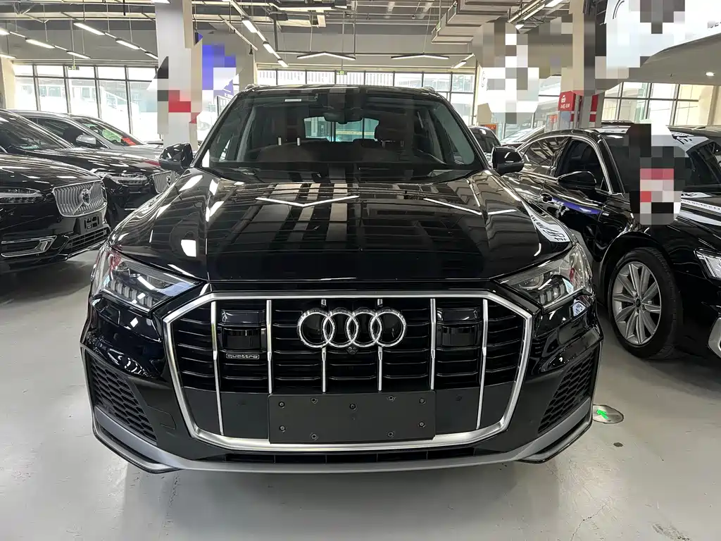 Audi Q7 2021