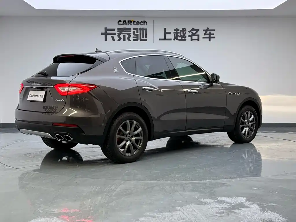 Maserati Levante 2021