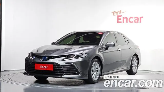 Toyota Camry 2024
