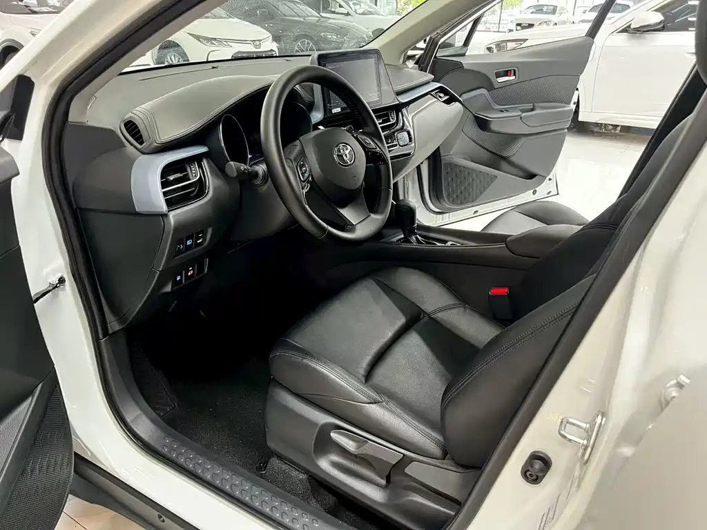 Toyota Izoa 2022