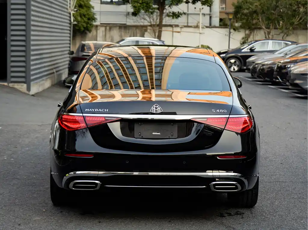 Mercedes-Benz Maybach S-Класс 2022