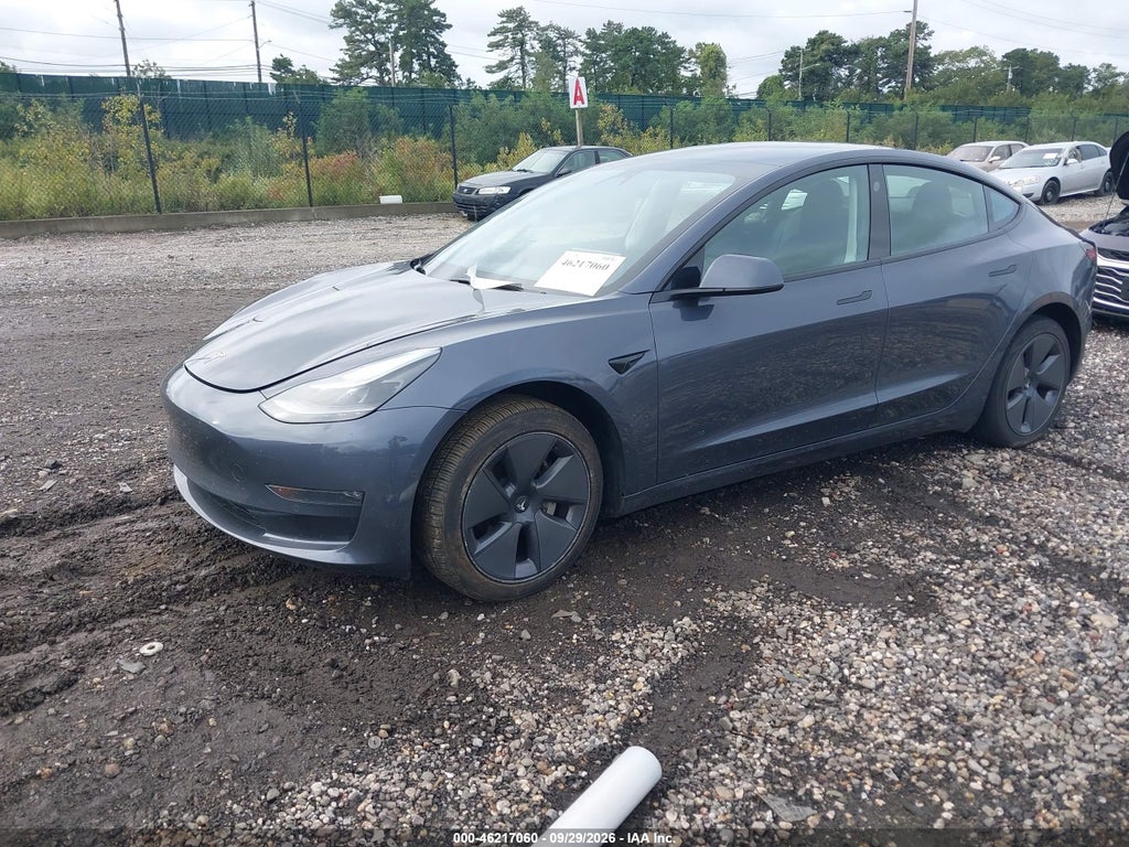 Tesla Model 3 2022