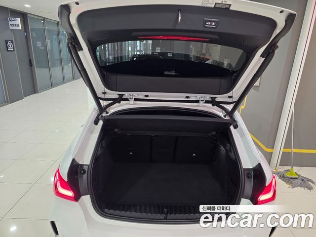 BMW 1 серии 2022