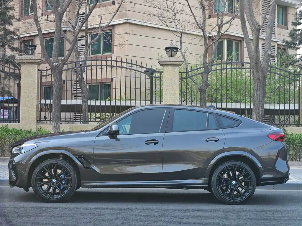 BMW X6 M 2023