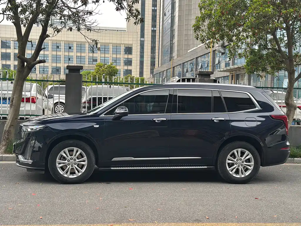 Cadillac XT6 2021