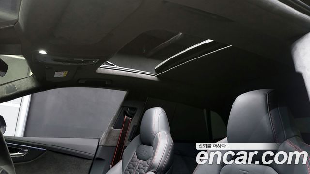 Audi RSQ8 2022