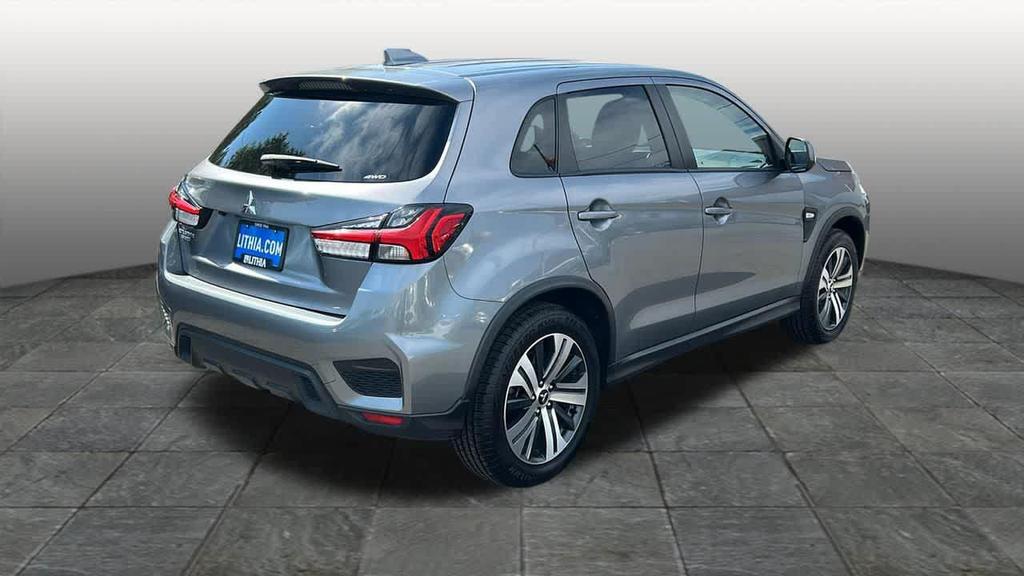 Mitsubishi Outlander Sport 2024