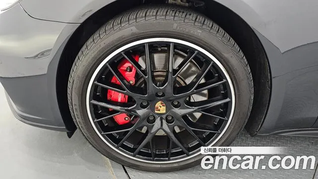 Porsche Panamera 2020