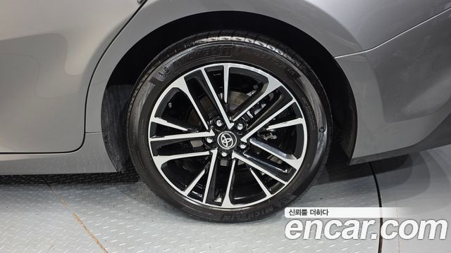 Toyota Camry 2025