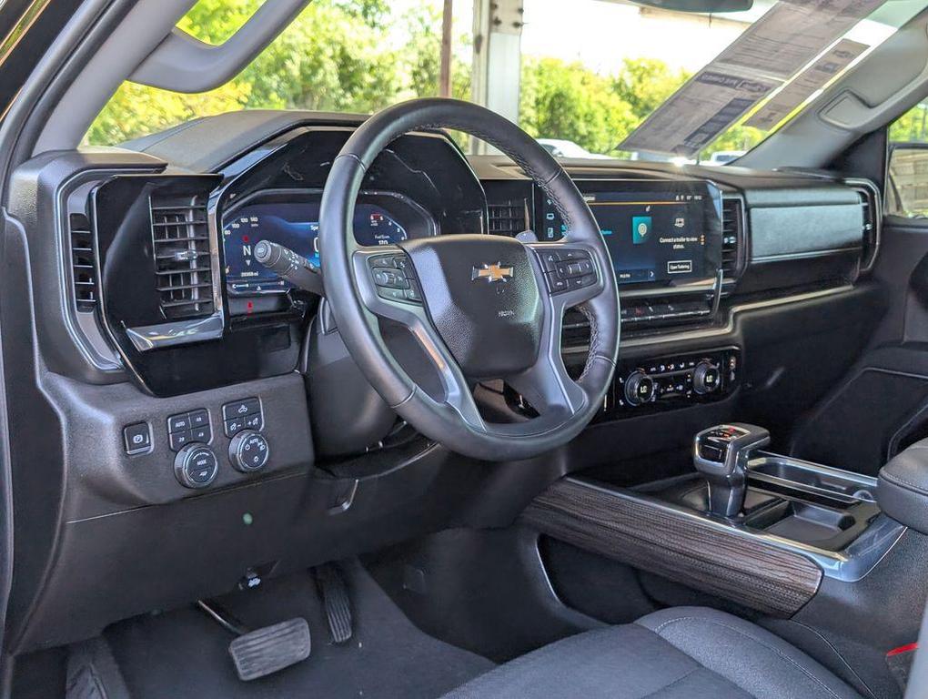 Chevrolet Silverado 2025