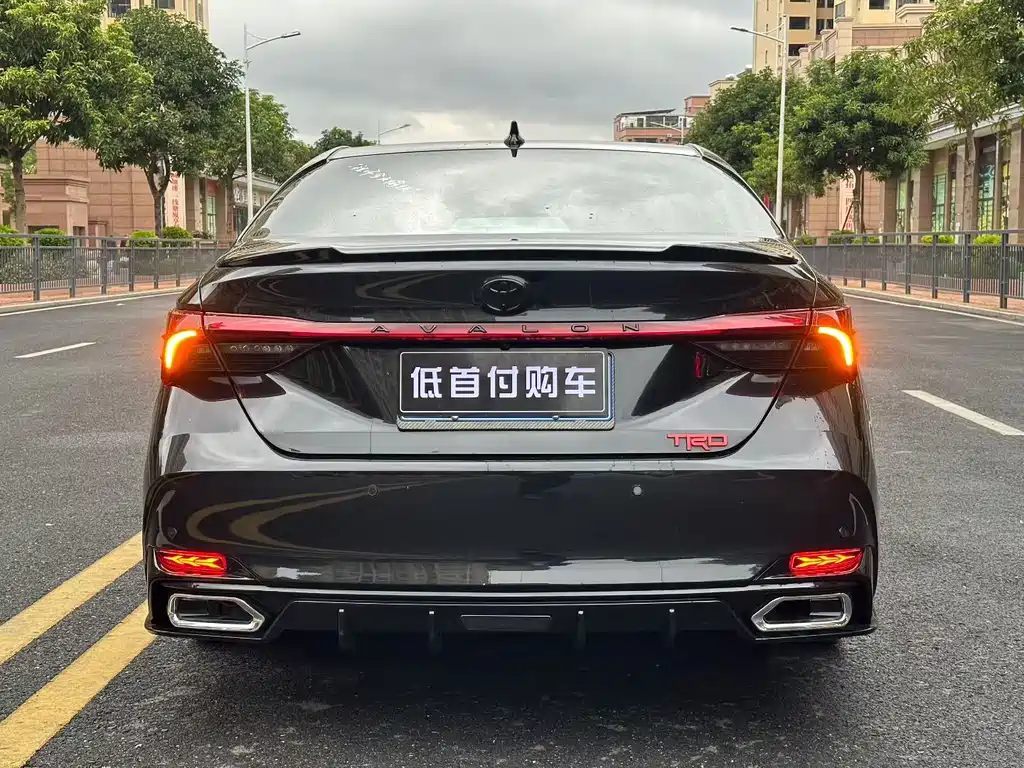 Toyota Avalon 2025