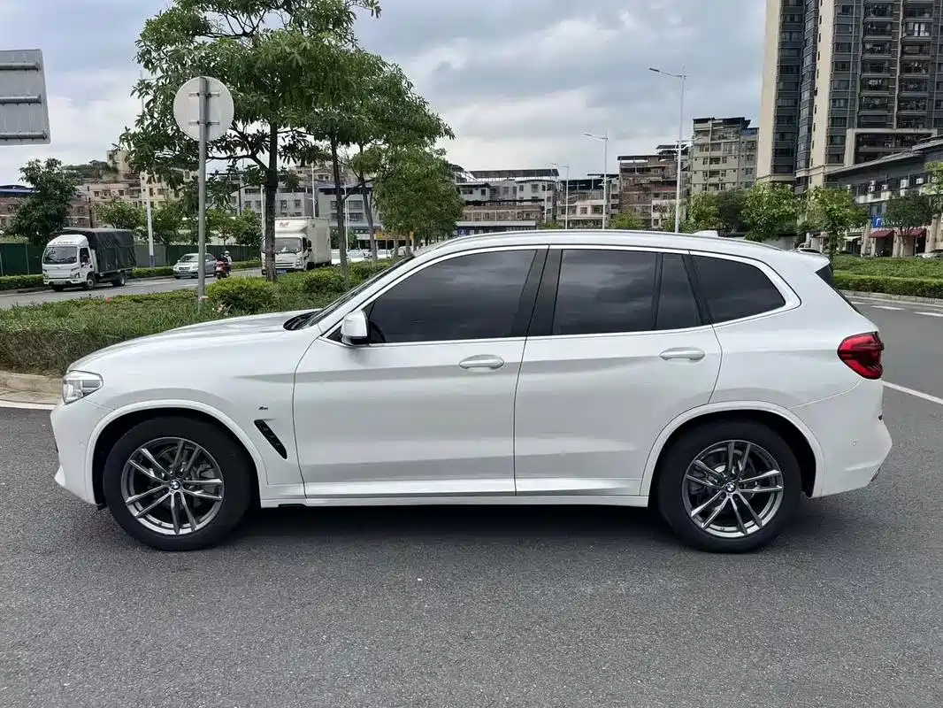 BMW X3 2021