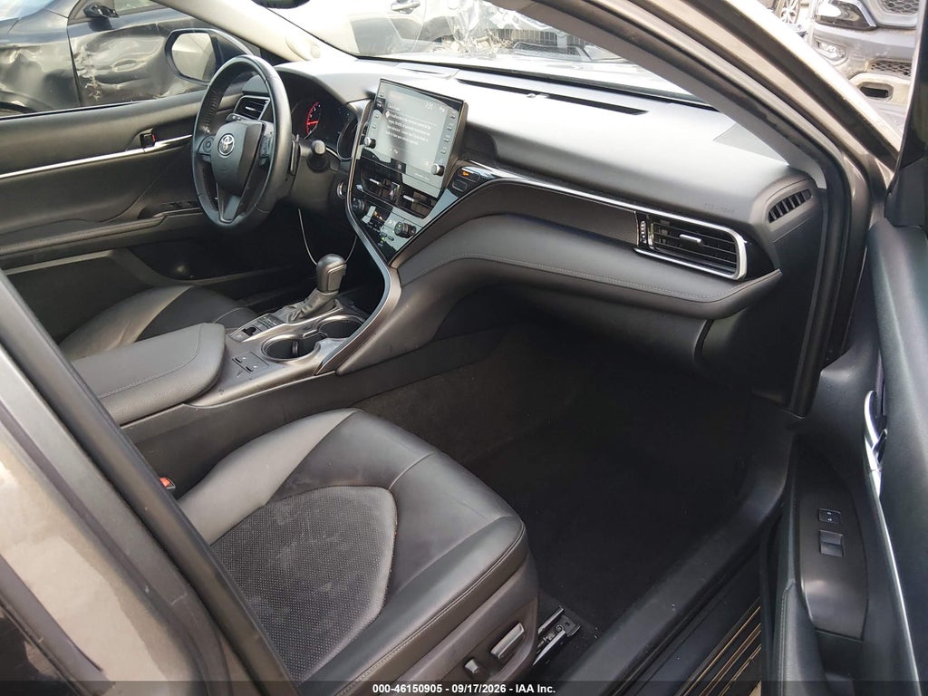 Toyota Camry 2022