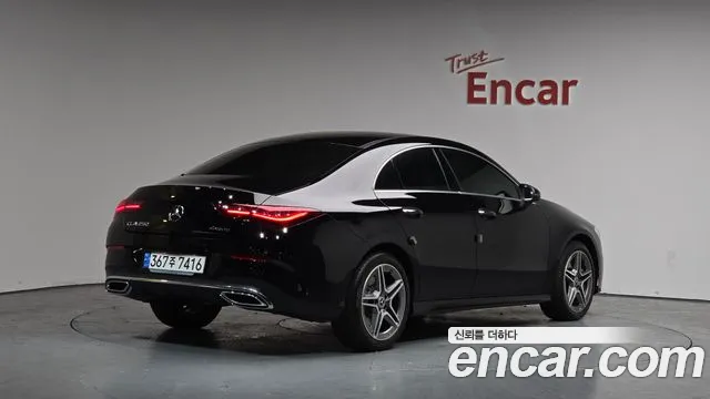 Mercedes-Benz CLA 2024