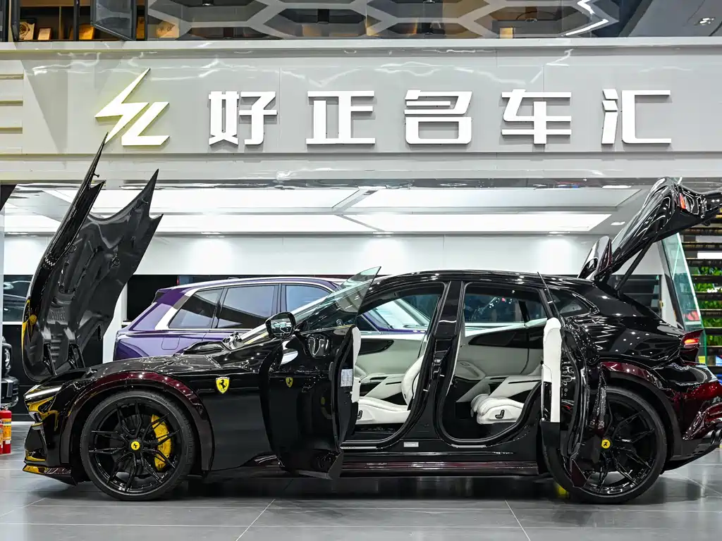 Ferrari Purosangue 2025