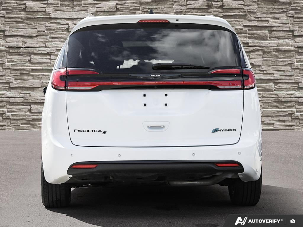Chrysler Pacifica 2024