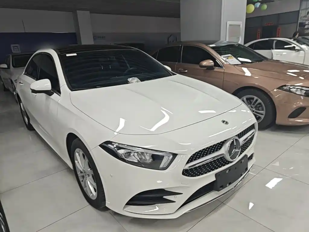 Mercedes-Benz A-Класс 2022