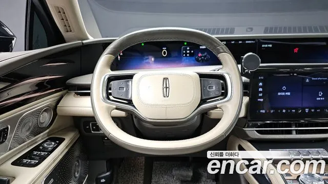 Lincoln Nautilus 2024