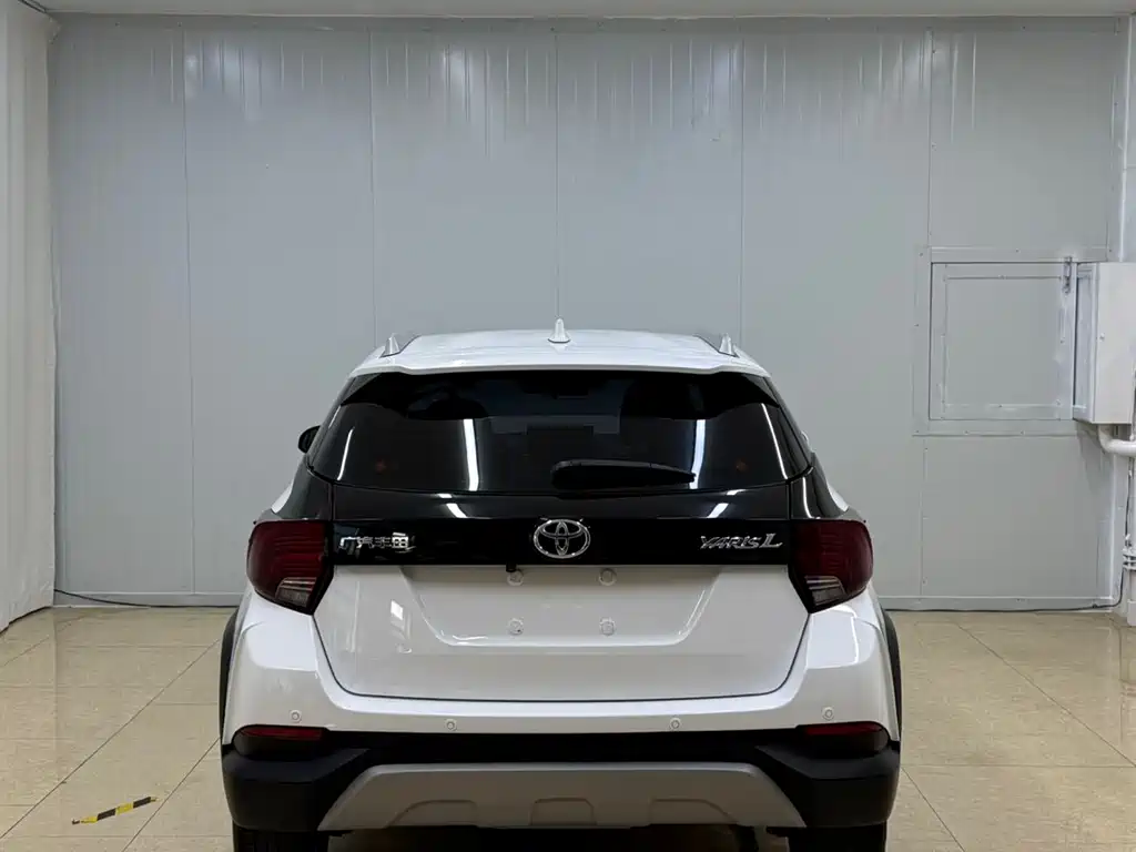 Toyota Yaris 2023