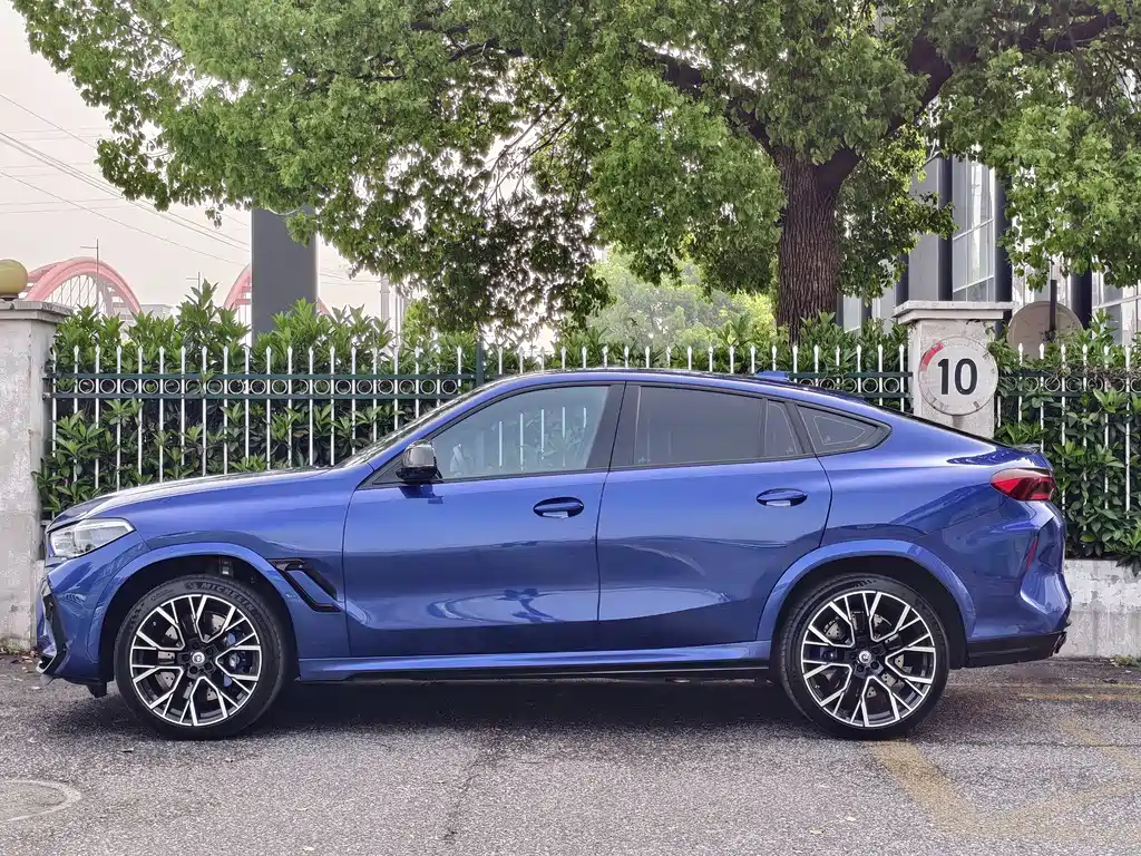 BMW X6 M 2023