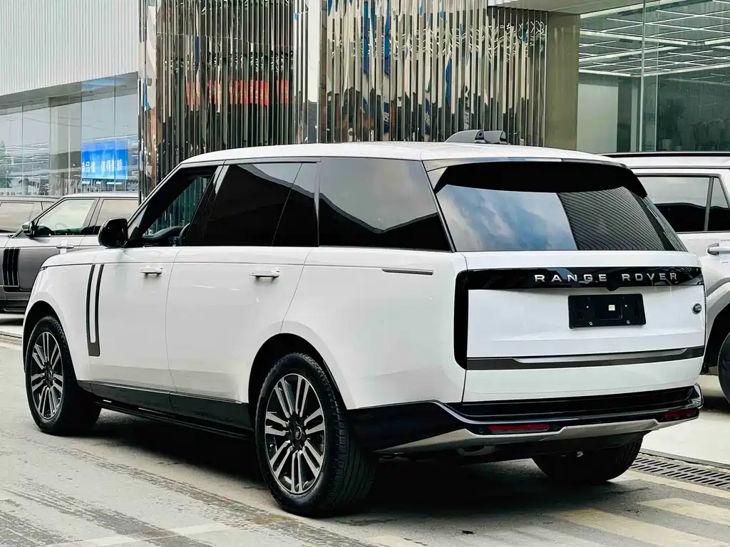 Land Rover Range Rover 2024