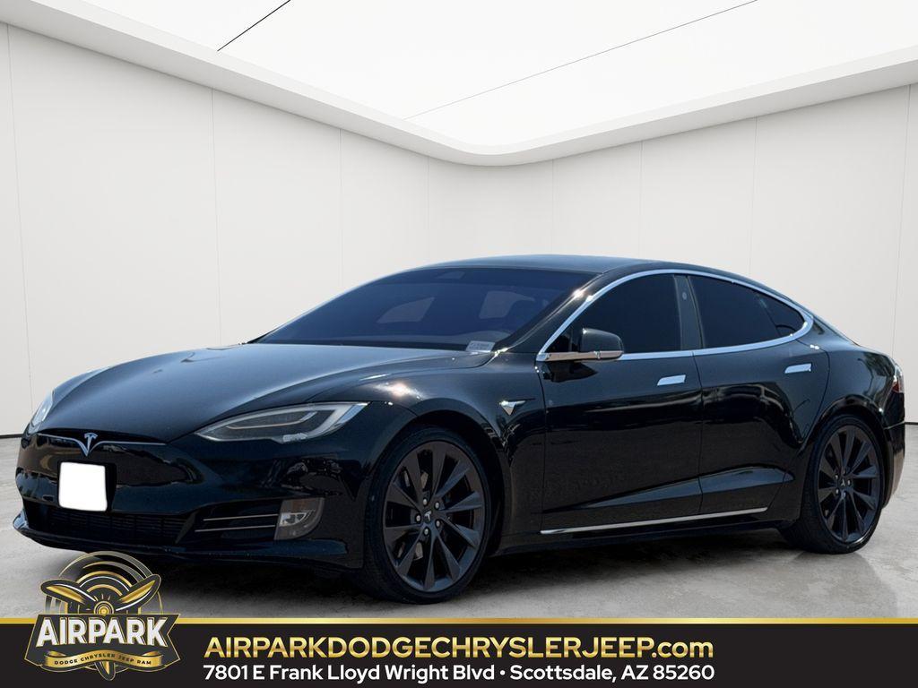 Tesla Model S 2021