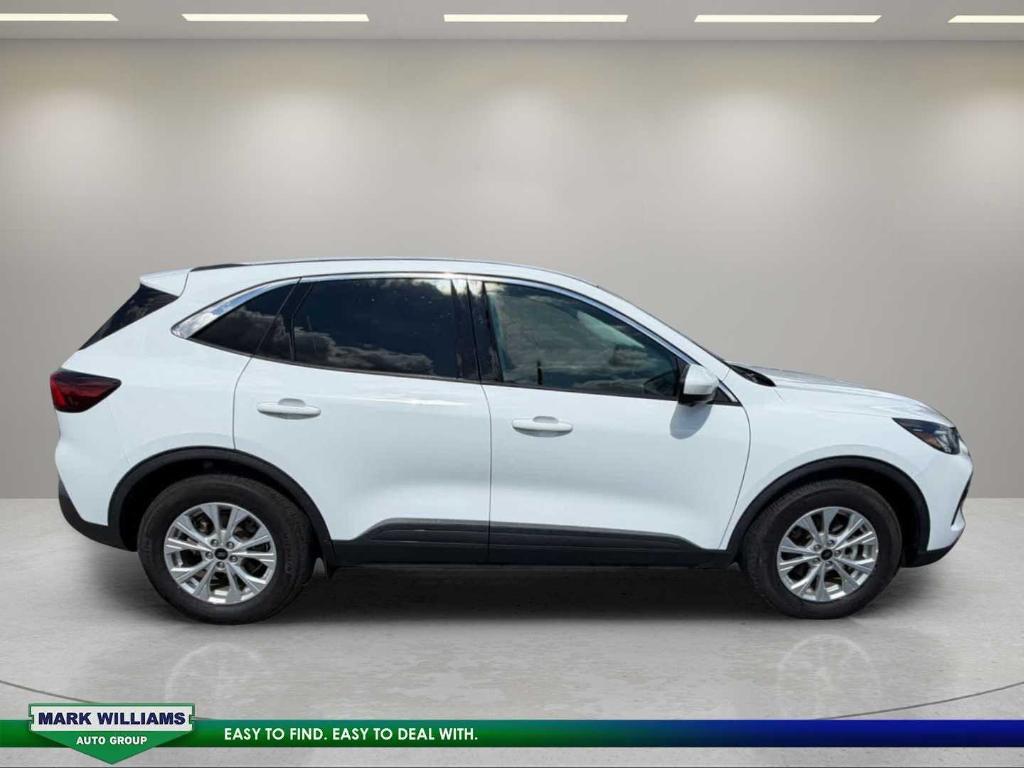 Ford Escape 2024