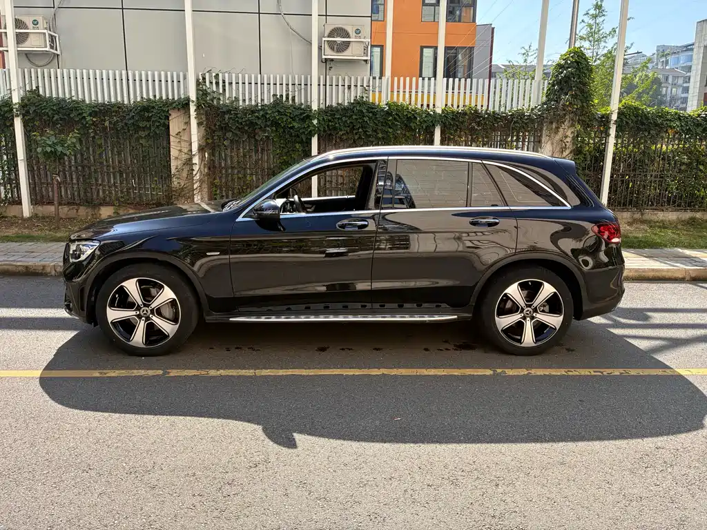Mercedes-Benz GLC 2022