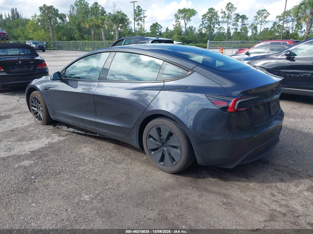 Tesla Model 3 2025