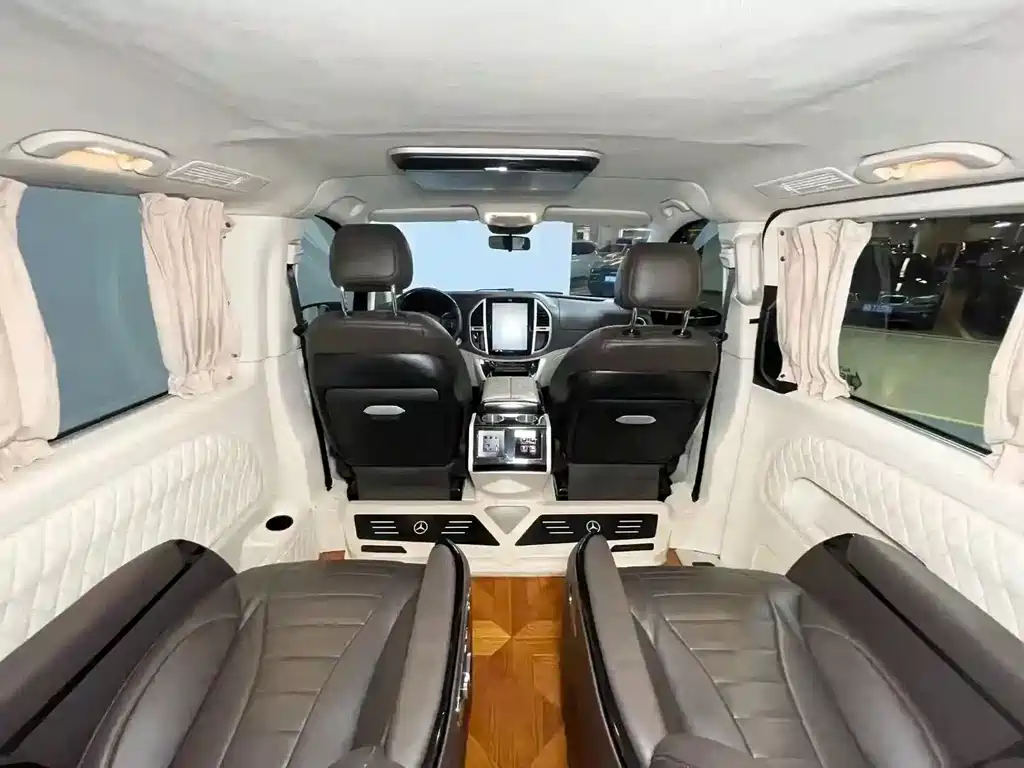 Mercedes-Benz Vito 2021