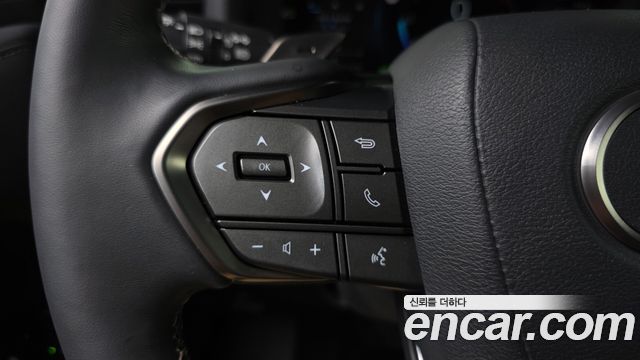 Lexus LX 2025